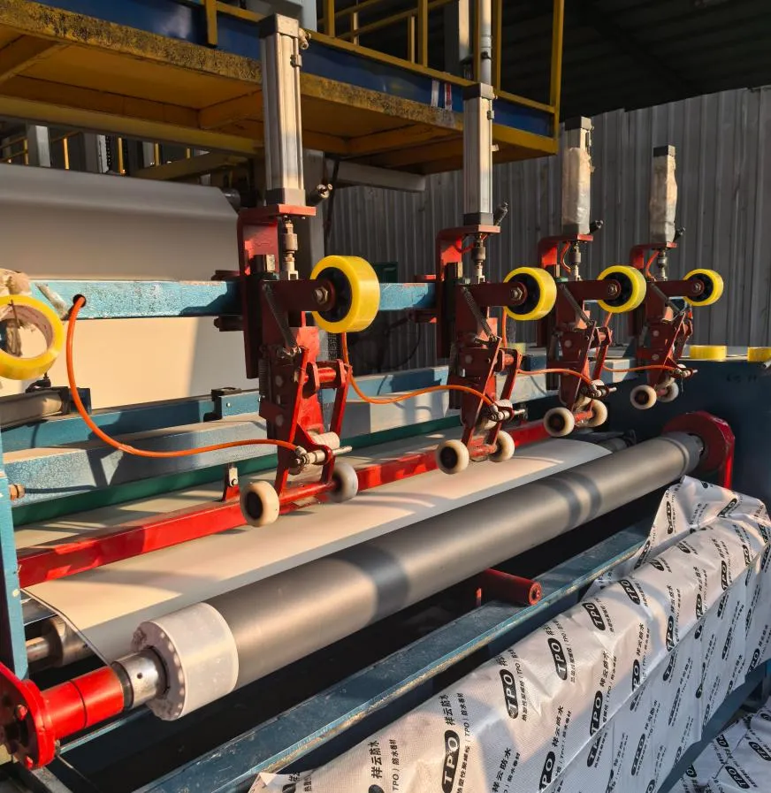 Polyvinylchloridová (PVC) hydroizolační membrána